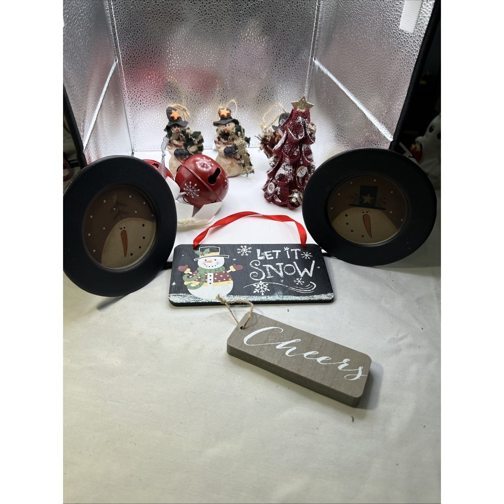 Christmas Dec Bundle Ornaments Snow Man County Plates Tree Red Snow Man Sign